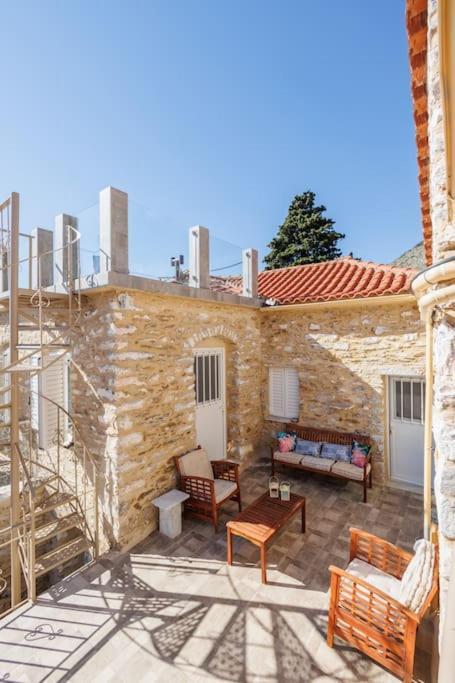 Villa Somatiana- Traditional Stone House , West Mani Thalamai Экстерьер фото